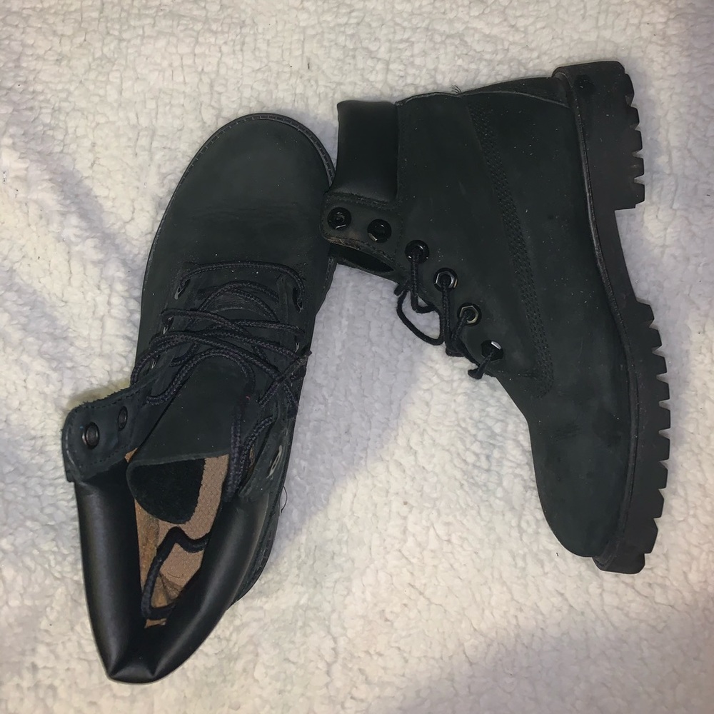 Black Timberlands - image 1
